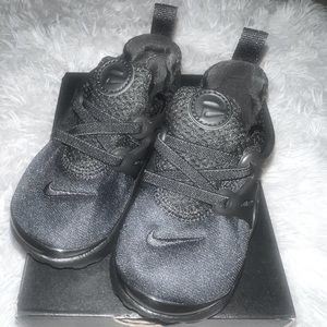 Black presto Size 8 toddler
